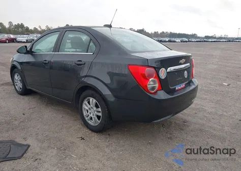 2015 Chevrolet Sonic Lt Auto z USA, uszkodzony, nr VIN 1G1JC5SH0F4104459